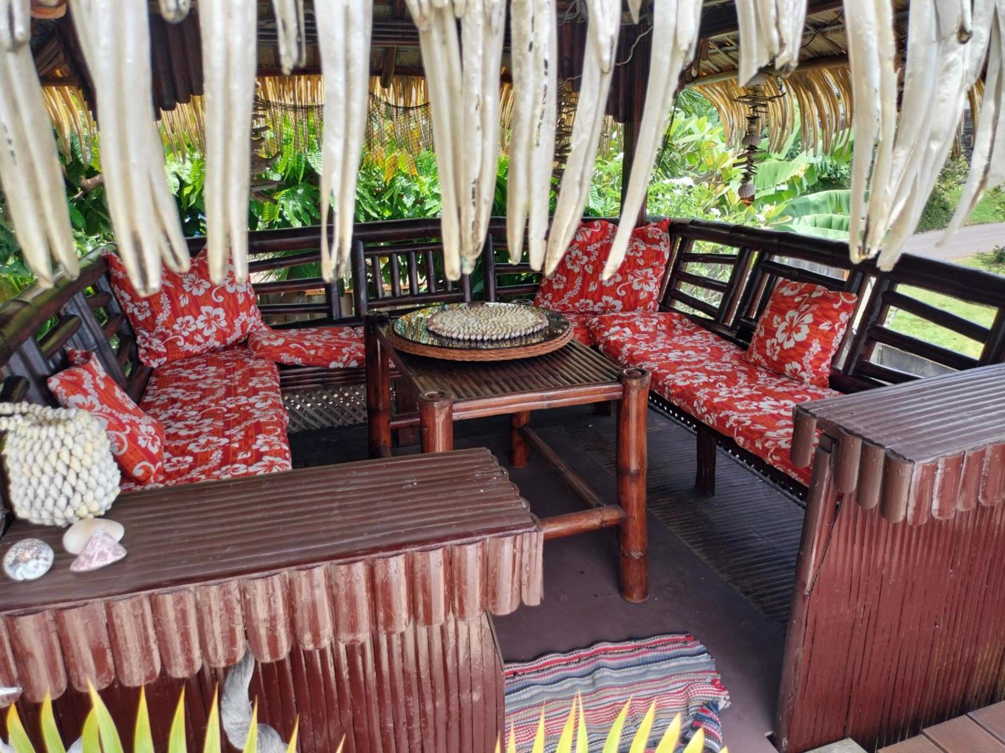 Hitirere Lodge Faaa Exterior photo